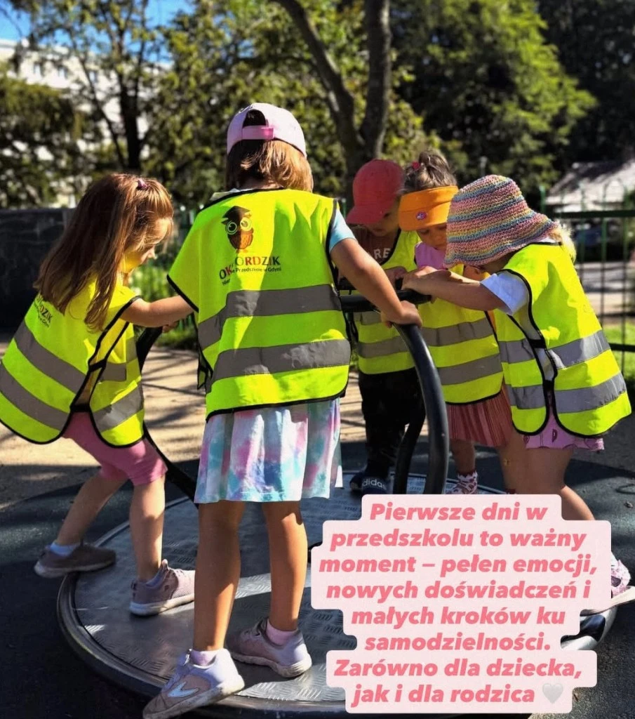 Zajęcia plastyczne z farbami